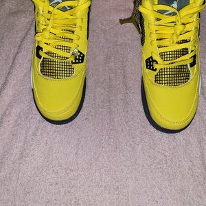 Air Jordan 4 Retro Lighting Size 13